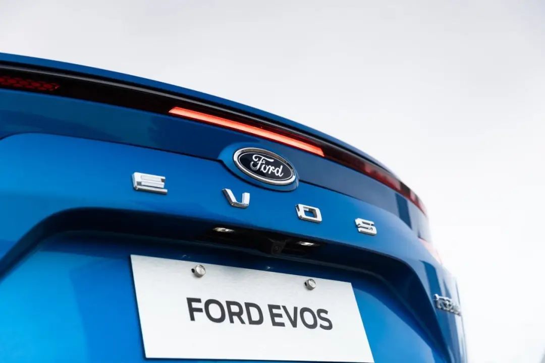 福特|除了全系标配2.0T发动机之外，福特EVOS还有哪些亮点？