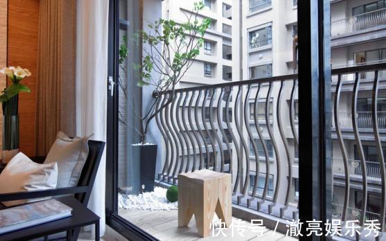 重装|头回见这样封阳台的,太机智了,好想把家里的阳台拆了重装!