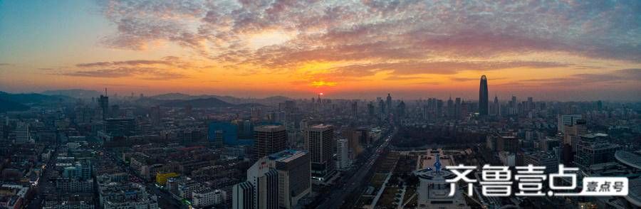 余辉|夕阳下的护城河到底有多美？