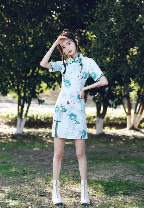 “仙女裙”过时了，今年春天流行的是“旗袍裙”，谁先穿谁先美