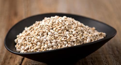 不想痛风“缠身”，6物尽量多吃点，有助于降尿酸，远离痛风