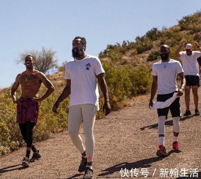 肘关节|练胸效果差，你胳膊伸太直了练卧推和俯卧撑时，这些错误不要犯