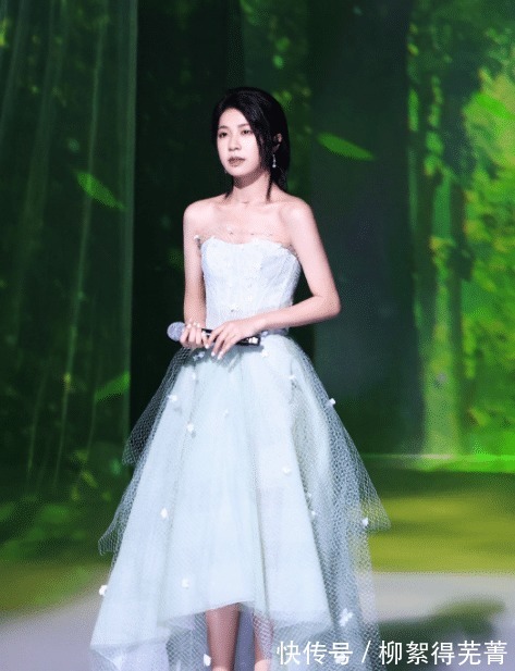 总冠军|中国好声音伍珂玥获年度总冠军,王靖雯稍显遗憾,姚晓棠意难平