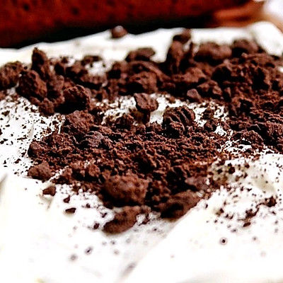 巧克力草莓蛋糕