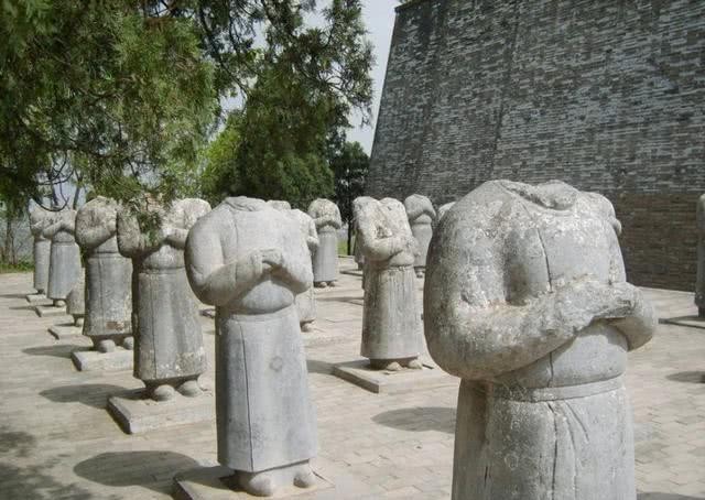 人士|乾陵的61尊石像为何都没有脑袋?知情人士给出答案,原来我们都被骗了!