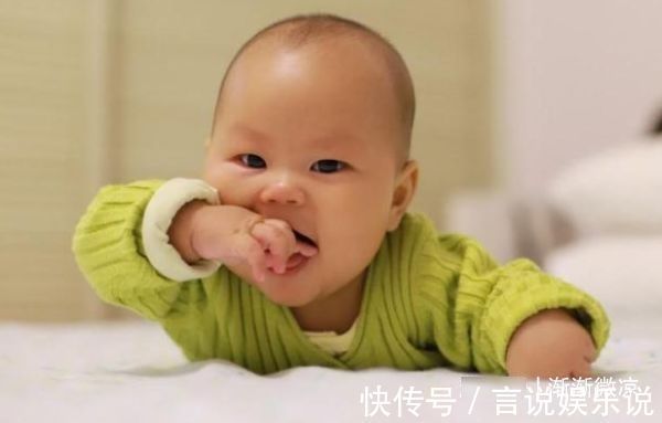 迟缓|宝宝六个月时,这些动作仍不会,宝宝多半是身体发育迟缓,要当心