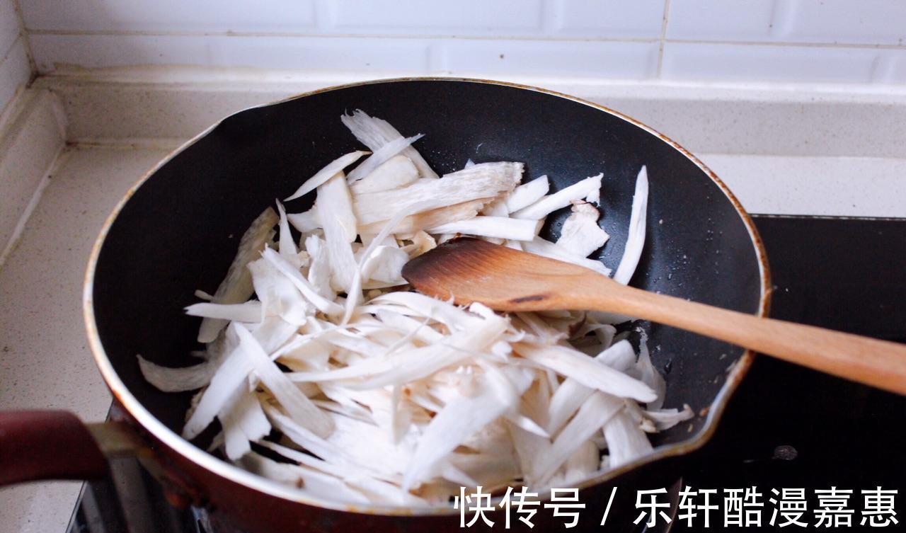 杏鲍菇|孜然青椒杏鲍菇，美味下饭菜，做法简单