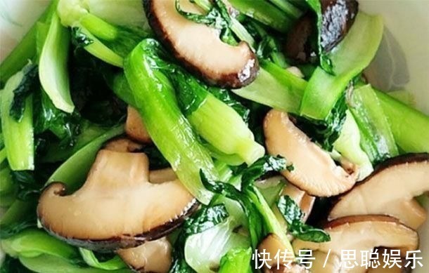 孩子|孩子长了大半年孩子全班最矮1米5,多吃长高菜,补充维D蹭蹭长高