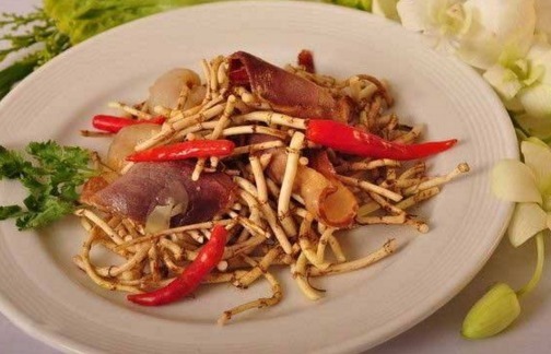 鱼腥草|天然的“青霉素”,增强体质不生病,家人健康不感冒,孩子得多吃