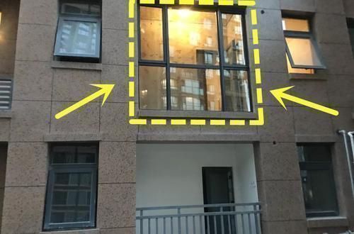 实用|你们封阳台的方法早就过时了，现在都流行这样封阳台，好看又实用