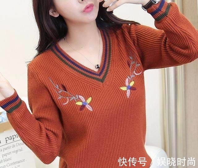 如梅|现在流行穿这几款气质毛衣,舒适有质感,体型微胖也可穿