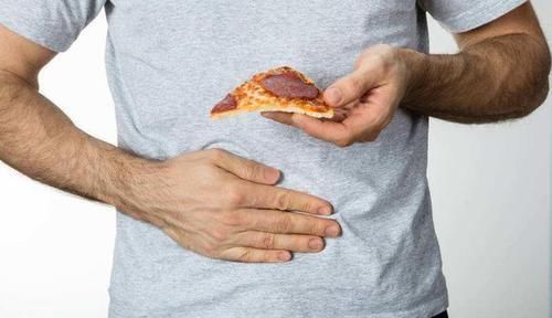 吃隔夜菜、喝隔夜茶会引起亚硝酸盐中毒吗,下面用数据告诉你