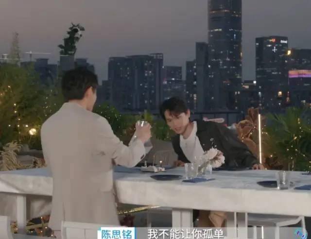 高颜值|《心动的信号4》首播：素人全员高颜值，男嘉宾性格像杨颖的弟弟