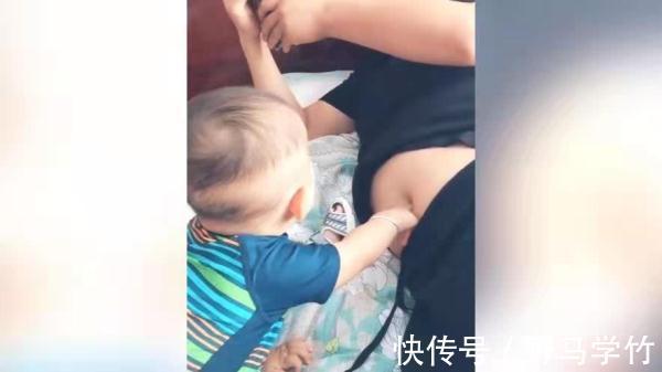 调皮|二姨正在怂恿宝宝干坏事,萌娃的表情,这也太可爱了吧