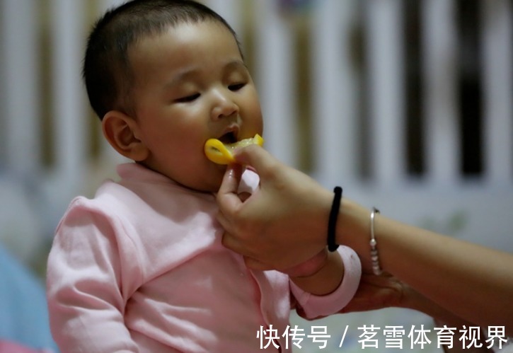 奶奶|孩子积食要不要饿一饿?家长记住3点做法,避免孩子积食,少生病