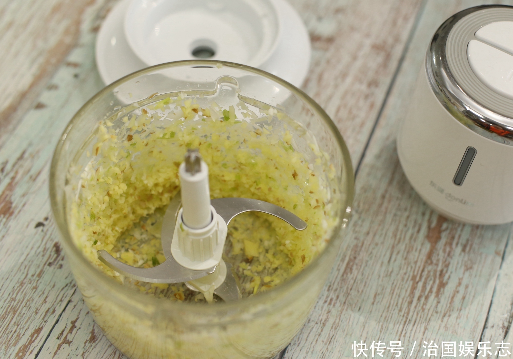 莲藕|肉饼吃了几十年，如此做法第一次，太香了，好吃不上火！