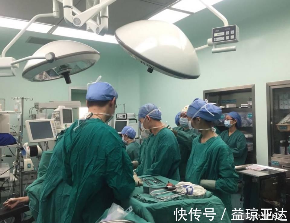 医护人员|剖宫产后应该注意什么?这8点产妇一定要谨记,避免落下病根