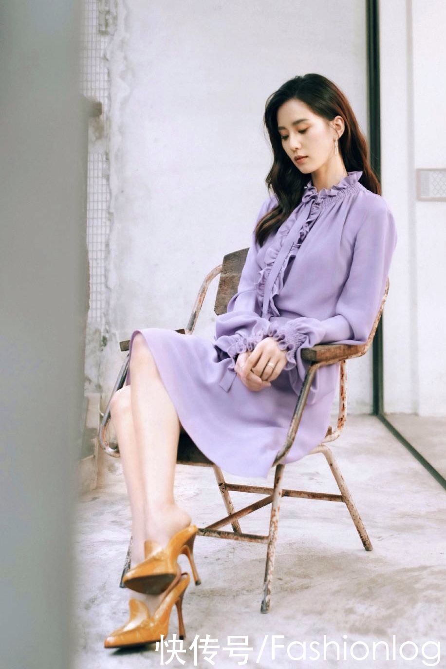 早春季节怎么搭配？这些温暖色系单品，让你美美迎接春天