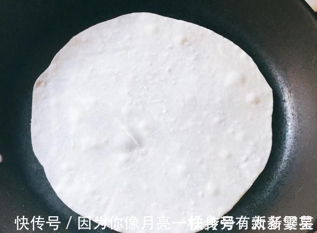 烙饼,掌握这6个小技巧,饼又香又软还起层,放凉了也不发硬