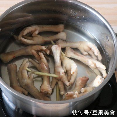 这么好吃的开胃抓钱手做法，现在知道还不晚