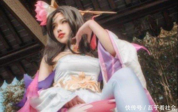 初中生cos|05后初中生COS貂蝉，却被“火焰袜”抢镜，网友：发育太肥了