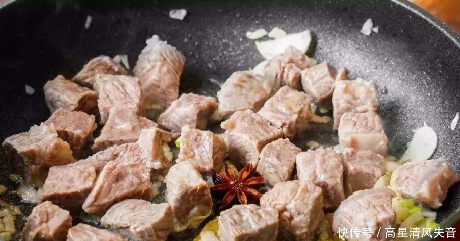土豆炖牛腩家常做法:牛腩软烂,土豆软糯易消化,营养不流失!