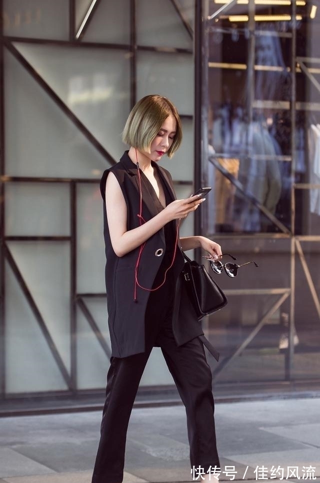 搭配 小姐姐们的夏日凉爽穿搭,不含糊的细节,给你带来不一样的新体会