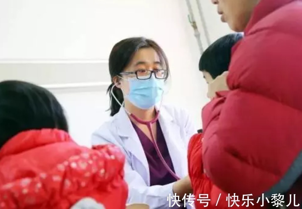 小林|夏季高温再难受,这4件事也不要对孩子做,家长别不当回事