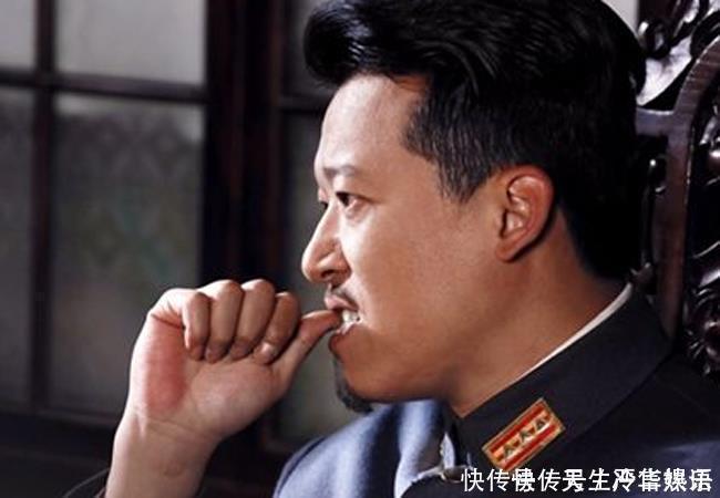 手上有个“通便穴”,经常按一按,便秘没有了,比泻药管用