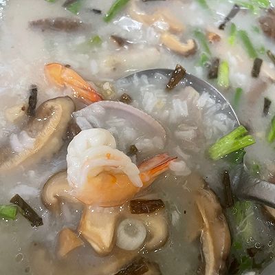 香菇|海鲜芋头排骨粥