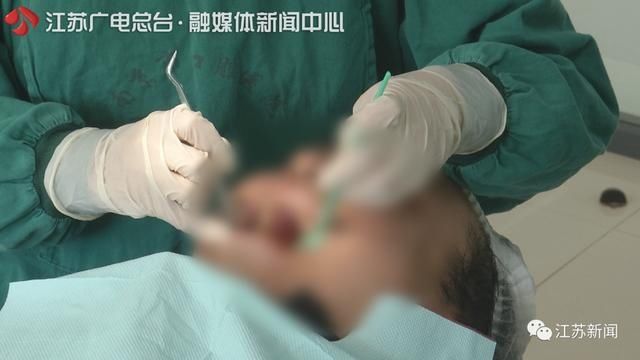 治疗|男子恐惧牙科拖延治疗7颗牙被拔！网友直呼：不能拖