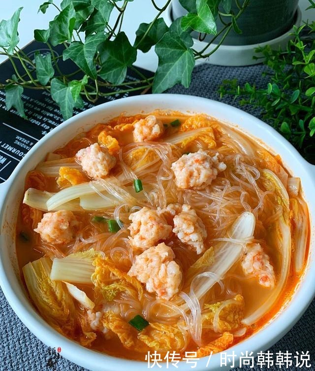 上桌|秋天,少吃猪肉多吃它,煮一煮就上桌,鲜香嫩滑,好吃不长胖