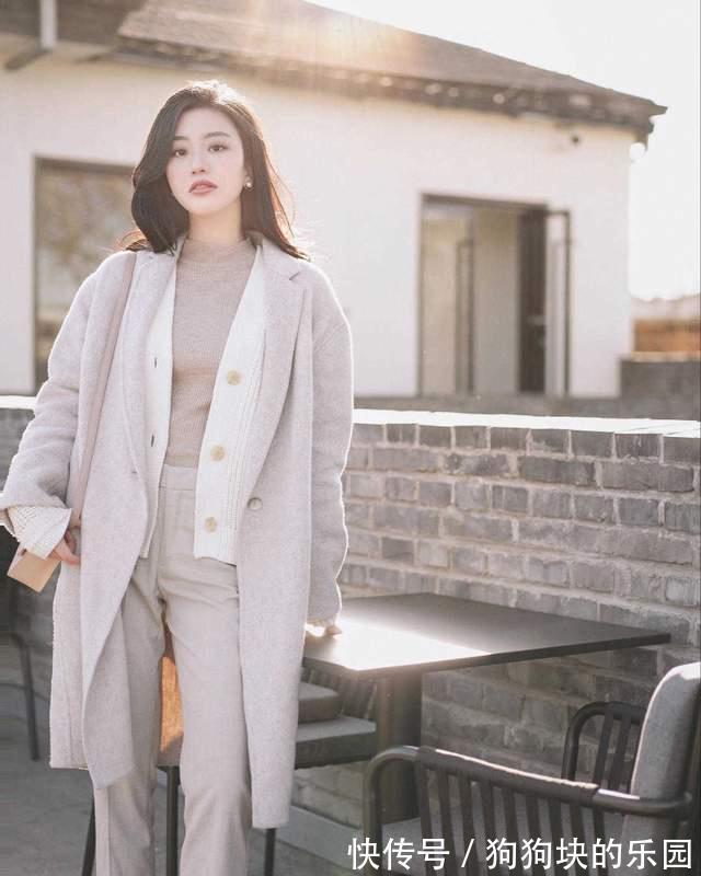 半身裙 秋天,针织衫怎么穿才是正解?学会几个搭配公式,提升气质又好看