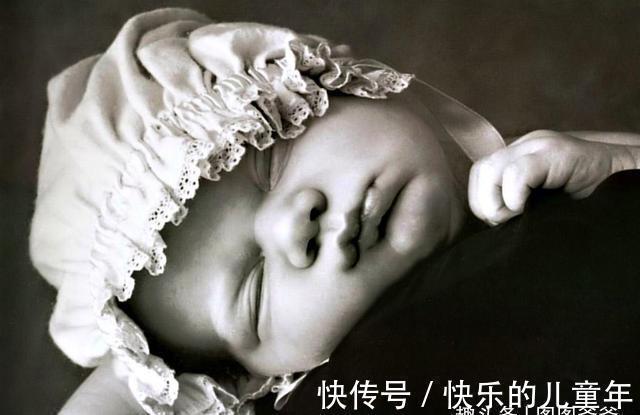 体重|宝宝第一个月长几斤正常?0~1岁宝宝体重参照表出炉,你娃达标没