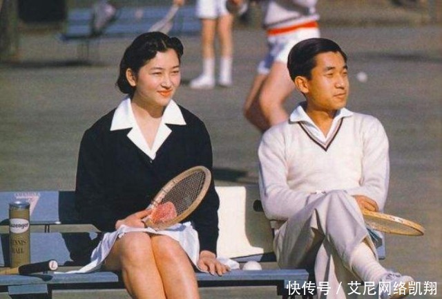 拒绝|最美平民皇后美智子,为何拒绝合葬?一入豪门深似海!