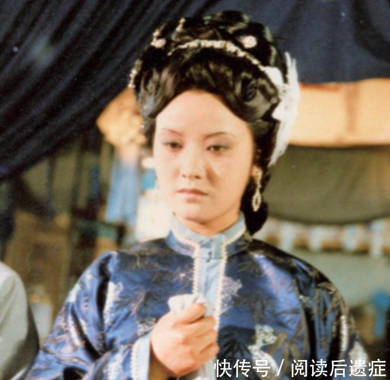 贾赦#邢夫人几句挤兑刁难,铁娘子王熙凤,何至于偷偷哭泣?