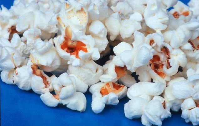 牙齿|女性开始衰老时,身体会出现“3松2大1臭”,若都不占,值得庆贺