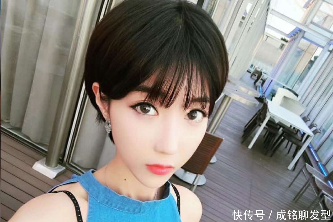 长脸最适合的9款短发，简约时尚好打理，精致优雅又有女人味