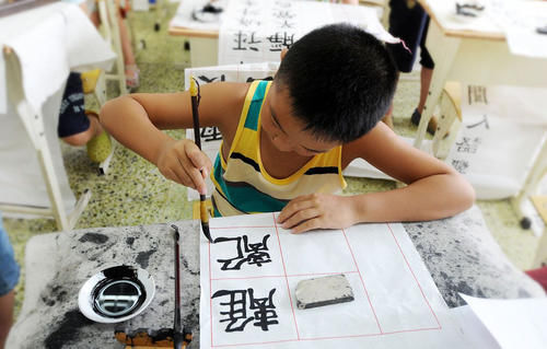 教育部|教育部最新通知，大中小学生炸锅了，家长：建议取消这门课程