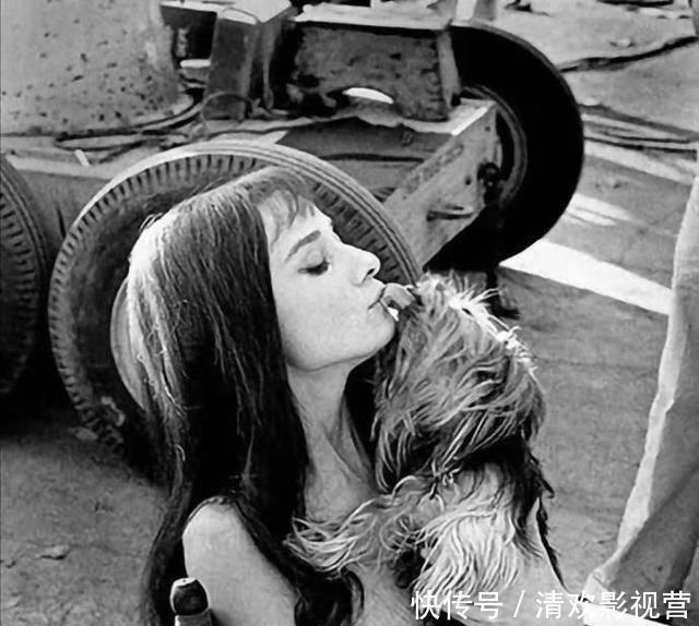 希特勒|罕见老照片:4岁的普京,站C位的希特勒,25岁的梦露拥有魔鬼身材