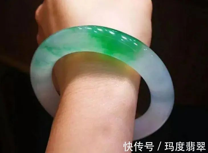 短径!你适合什么样的手镯?主要看这几点