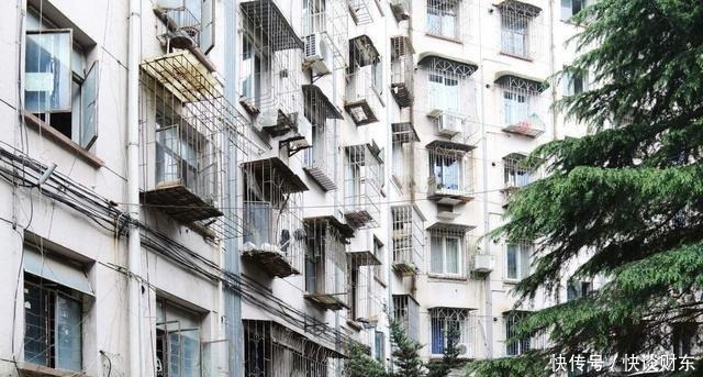 电梯|老房子“加装电梯”,一楼住户为何纷纷反对?这3点原因很现实