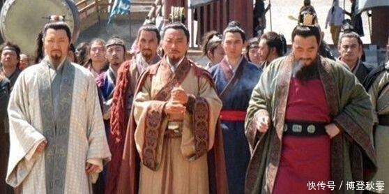 宋江夺寨主之位分三步走,步步都是高招,难怪晁盖不敌