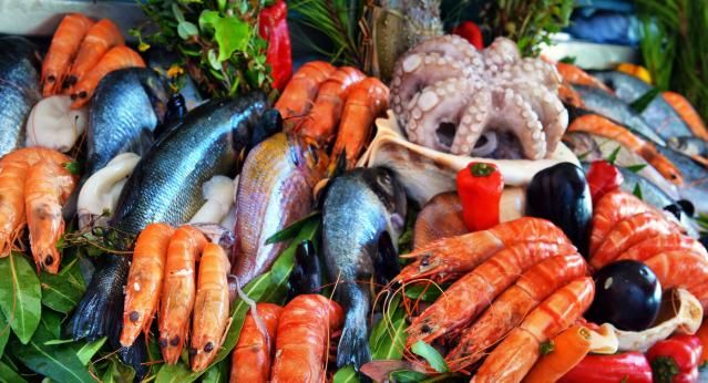  后悔不已|有甲状腺结节的人，4类食物还是不吃为好，别等癌变了再后悔不已