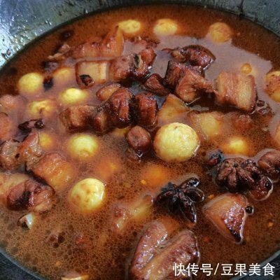 五花肉|可口好上手的鹌鹑蛋版红烧肉，再也不担心吃不上饭了