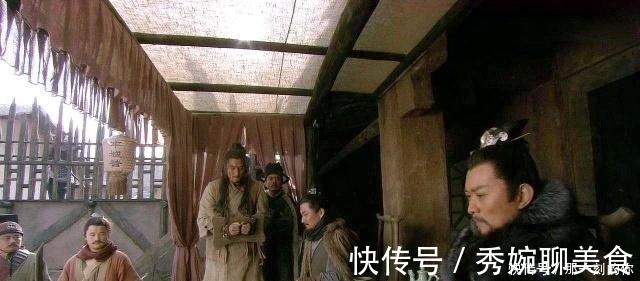 武松&柴进斩杀方腊第一猛将,要知道此人能斩杀秦明,那柴进是何水平