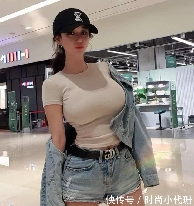 牛仔套装|历久弥新的牛仔套装,也能穿出成熟女魅力