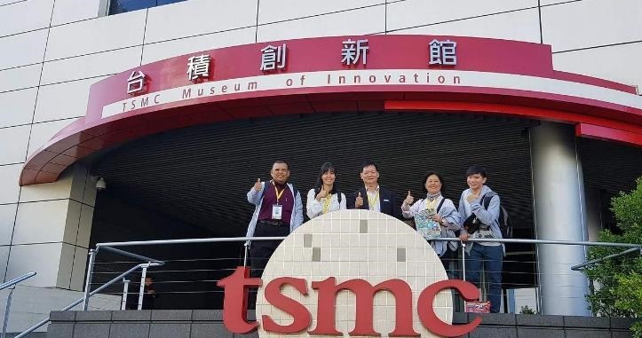 中国|拨款151亿美元!中国芯片巨头宣布新政策,暴露出背后的3大野心