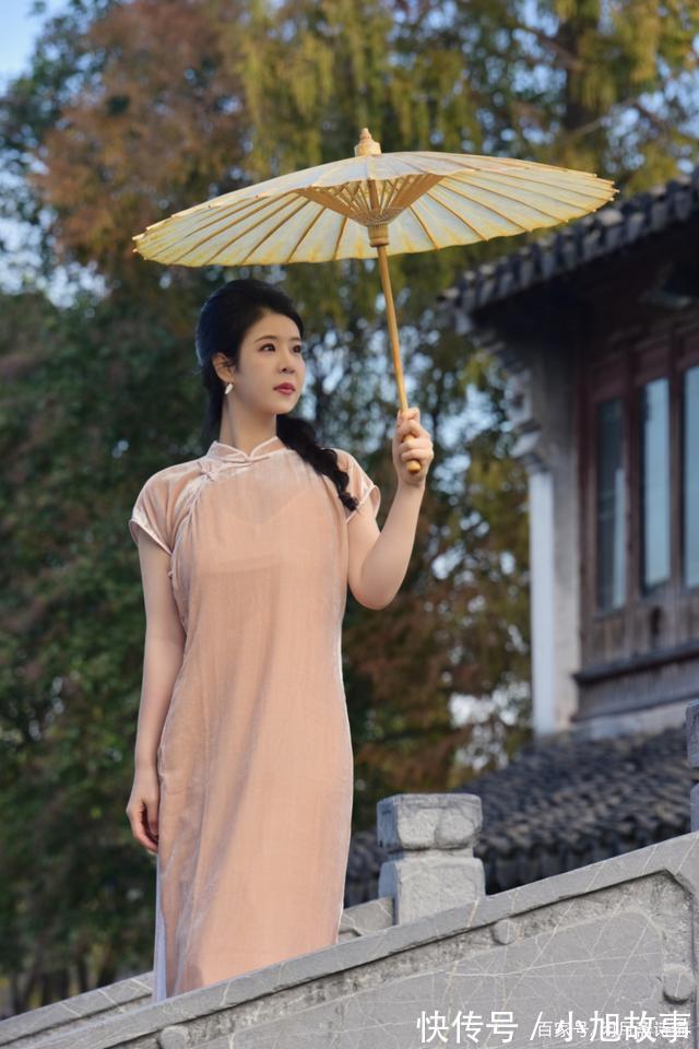 织女!诗·三十三首丨多少相思和别恨,年年倾倒在今宵