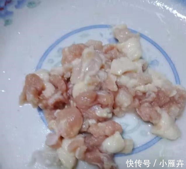 弹性|天然“黄体酮”终被找到,隔3天吃1回,皮肤紧致有弹性,人更美